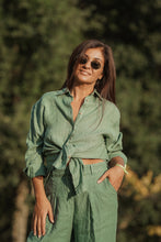 Load image into Gallery viewer, Mint Green  Linen Shirt
